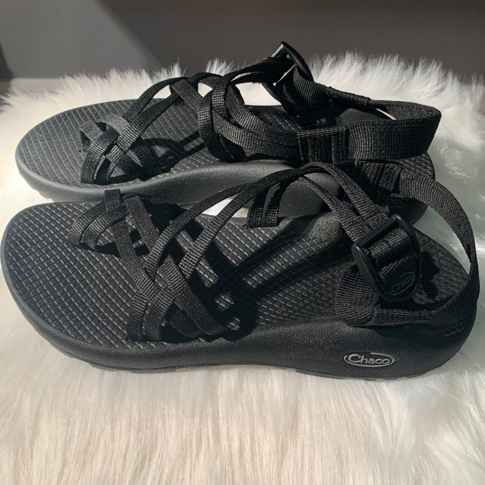 Women’s sandals